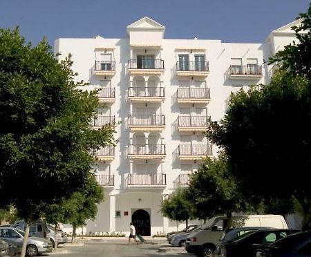 Apartamentos Miguel Angel Estepona Ngoại thất bức ảnh