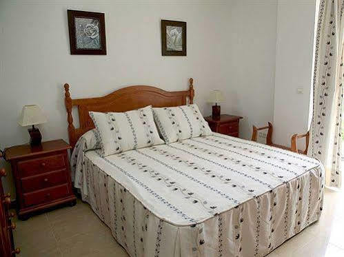 Apartamentos Miguel Angel Estepona Ngoại thất bức ảnh